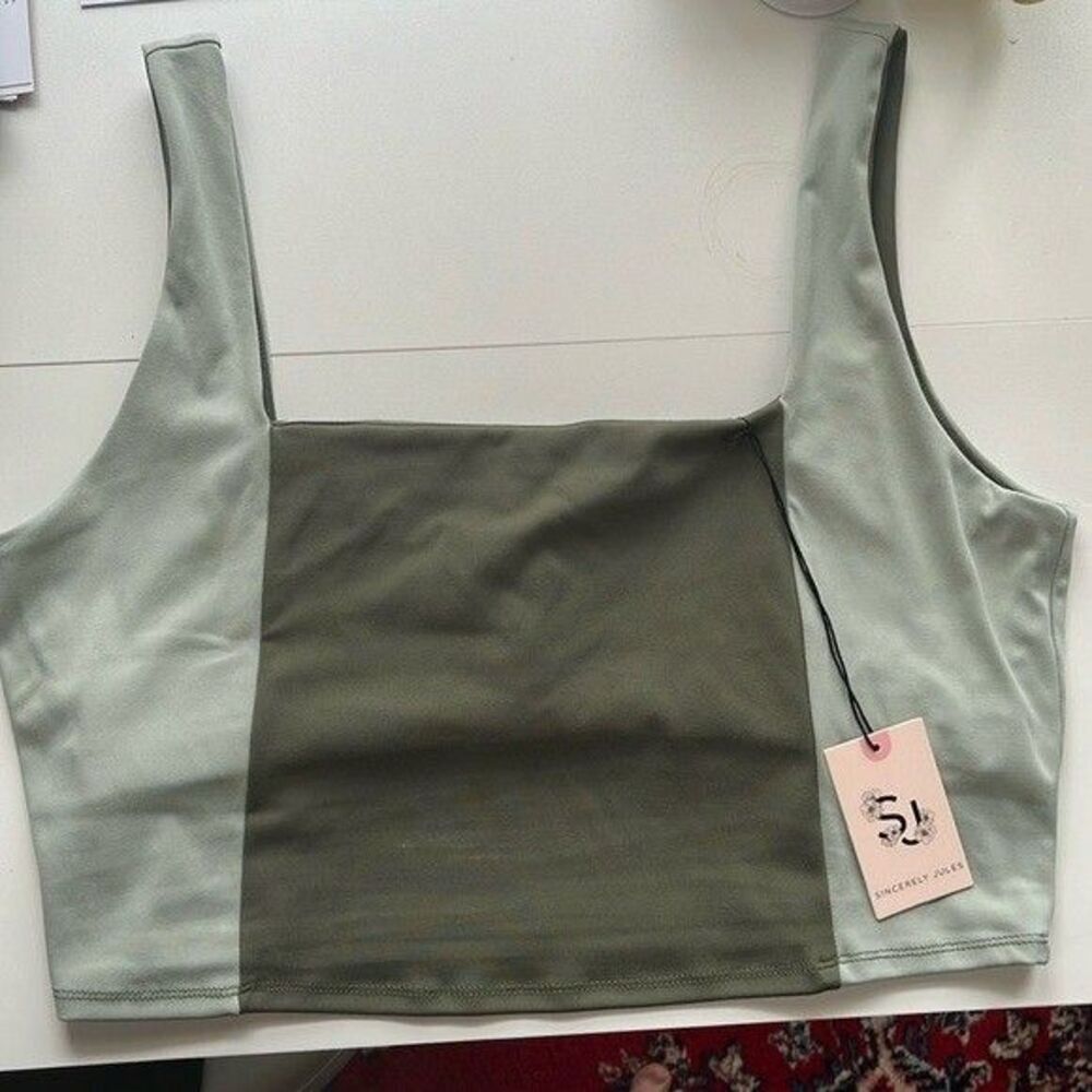 NWT Sincerely Jules Green Color Block Activewear Bra Size XL